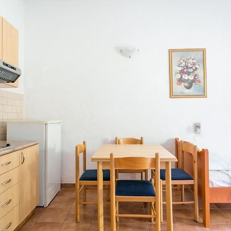 Apartments By The Sea Baska Voda, Makarska - 300 Ngoại thất bức ảnh