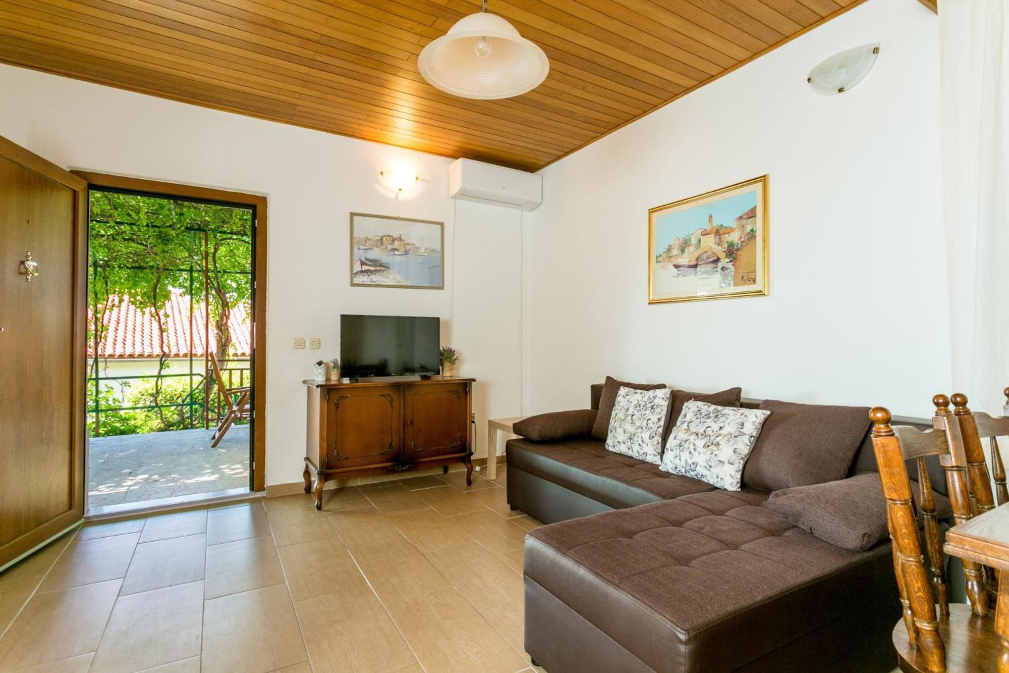 Apartments By The Sea Baska Voda, Makarska - 300 Ngoại thất bức ảnh